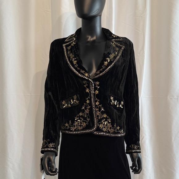 Katherine Barclay Jackets & Blazers - Katherine Barclay Holiday Embroidered Black Velvet Jacket size 8 NWT